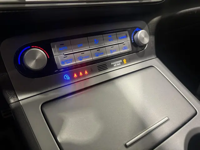 Hyundai Kona EV Comfort 64 kWh 2020 Elektrisch 12