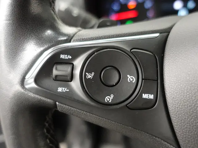 Opel Combo 130pk Automaat L2H1 Edition 2022 Diesel 16