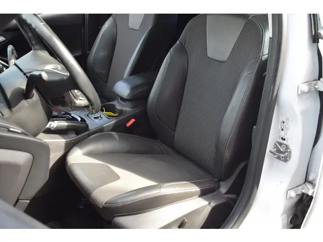 Ford Focus Titanium Electric 2013 Elektrisch 6