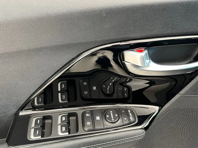 Kia Niro 1.6 GDi Hybrid DynamicLine 2018 Hybride Benzine 14