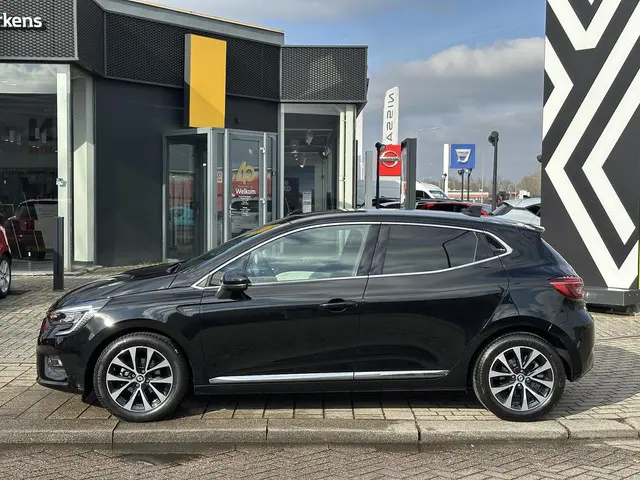 Renault Clio TCe 90 Techno 2023 Benzine 31