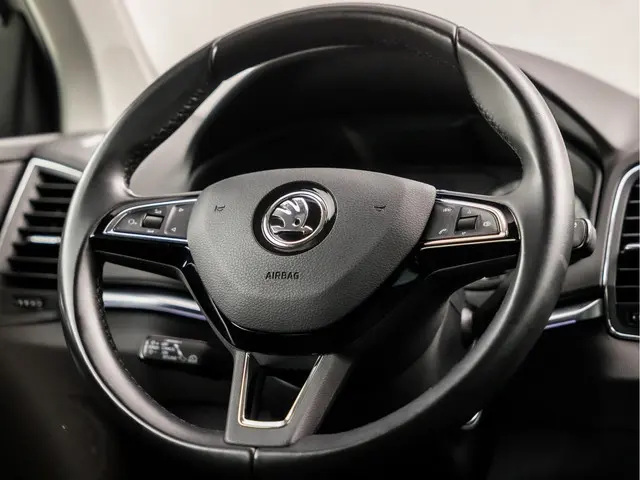 Škoda Karoq 1.5 TSI ACT Sportline 2018 Benzine 19