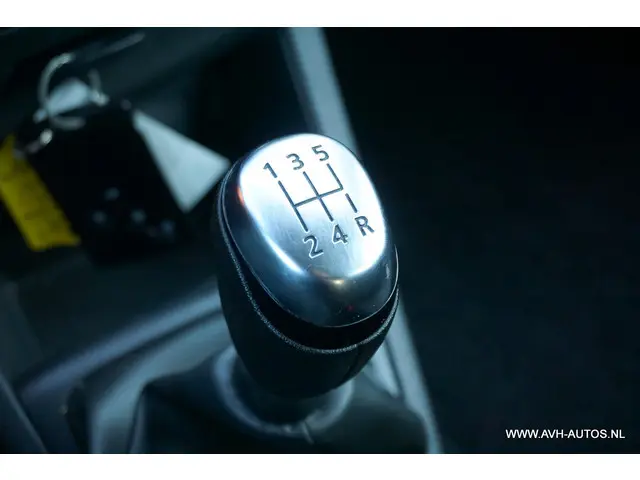 Renault Clio Estate 0.9 TCe Life 2017 Benzine 16