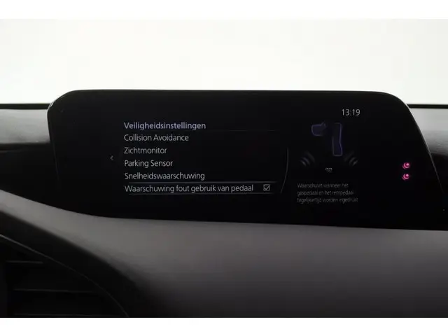 Mazda 3 2.0 X 180pk Automaat Luxury 2020 Benzine 31