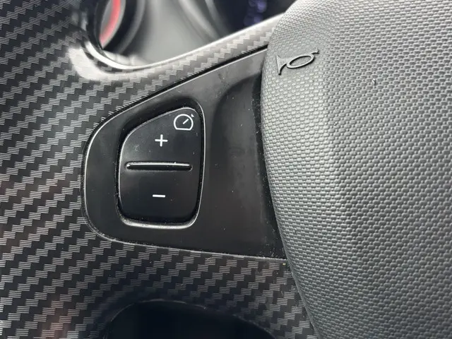 Renault Captur 0.9 TCe Helly Hansen 2014 Benzine 18