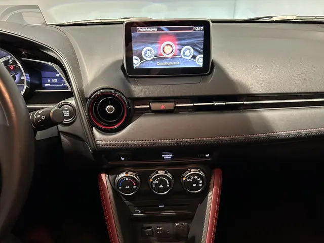 Mazda CX-3 2.0 SkyActiv-G 120 GT-M 2016 Benzine 10