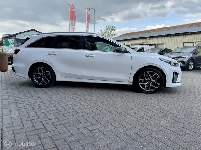 Kia Ceed Sportswagon 1.0 T-GDi GT-Line 2020 Benzine 3