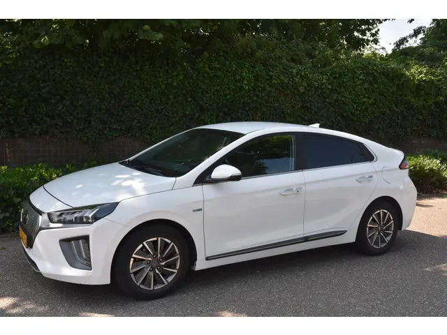 Hyundai IONIQ 2