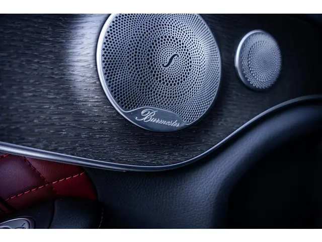 Mercedes-Benz C-Klasse Coupé 300 AMG 2019 Benzine 50