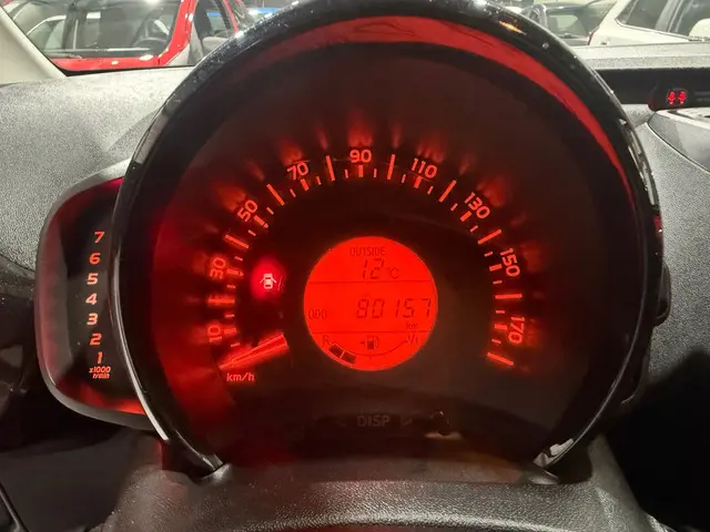 Toyota Aygo 1.0 VVT-i x-cite 2018 Benzine 11