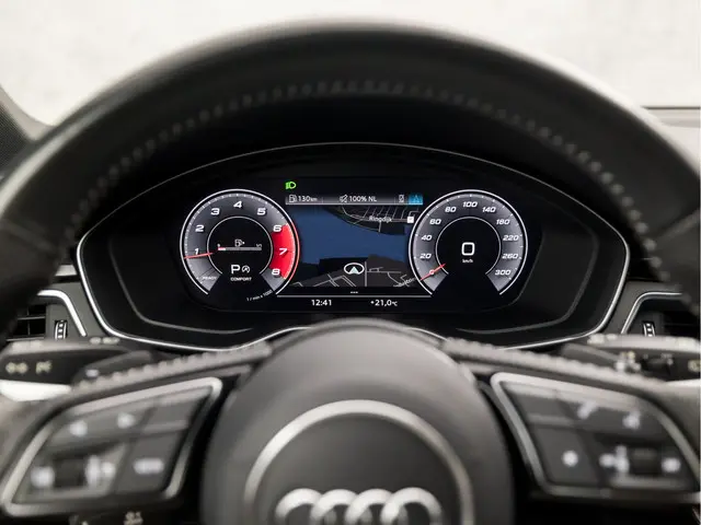 Audi A4 Avant 35 TFSI S-Line Sport 2020 Benzine 22
