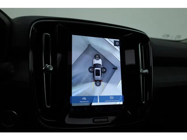 Volvo XC40 2.0 B4 Ultra Dark 2024 Hybride Benzine 15
