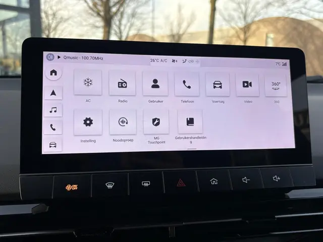 MG MG4 Electric Luxury 64 kWh 2024 Elektrisch 22