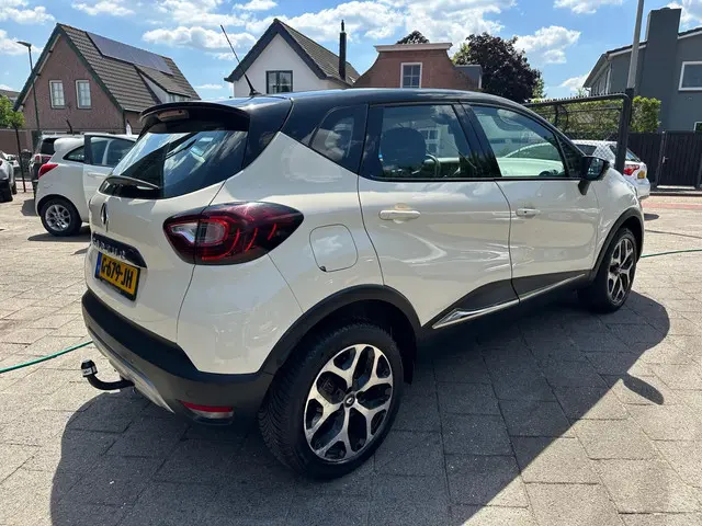 Renault Captur 0.9 TCe (90pk) Intens! LED! Navi! 2018 Benzine 4