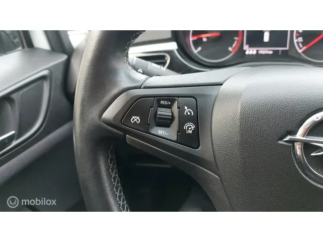 Opel Corsa 1.4 Color Edition 2015 Benzine 16