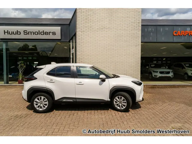 Toyota Yaris Cross 1.5 Hybrid Active 2024 Hybride Benzine 8