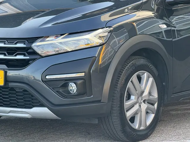 Dacia Sandero Stepway 1.0 TCe 90 Comfort 2023 Benzine 13