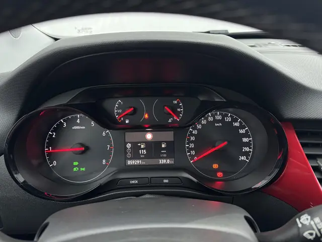 Opel Crossland 1.2 Turbo GS Line 2022 Benzine 26