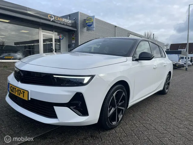 Opel Astra Sports Tourer 1.2 Turbo GS 2024 Benzine 22