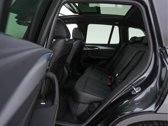 BMW iX3 High Executive 80 kWh [ 3-Fase ] 2021 Elektrisch 10