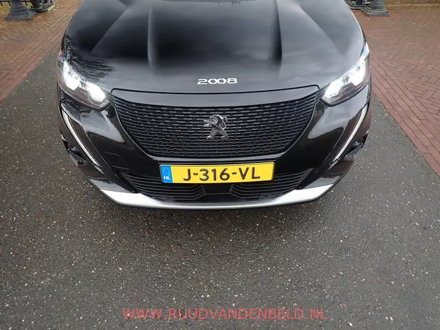 Peugeot e-2008 EV Allure 50 kWh 2020 Elektrisch 21