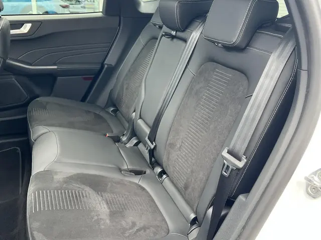 Ford Kuga 2.5 PHEV Active X 2024 Hybride Benzine 15