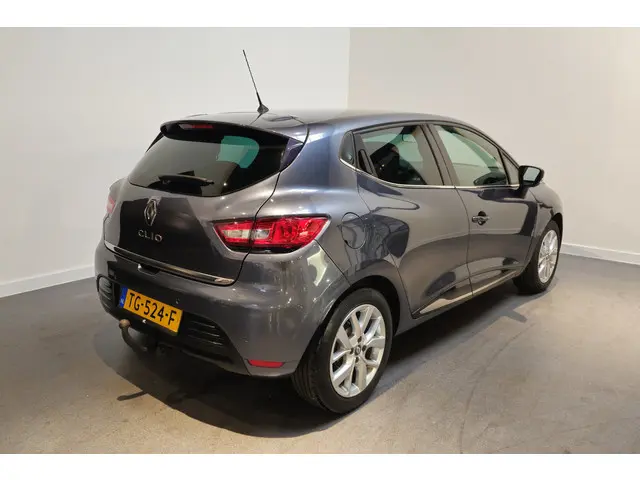 Renault Clio 0.9 TCe Limited 2018 Benzine 8