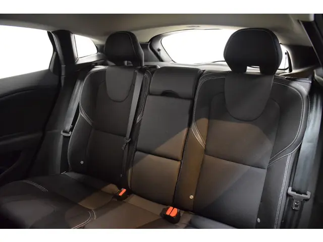 Volvo V40 2.0 123pk Momentum 2017 Benzine 5