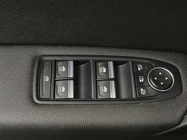 Renault Captur 1.0 TCe 100 Intens 2020 Benzine 25