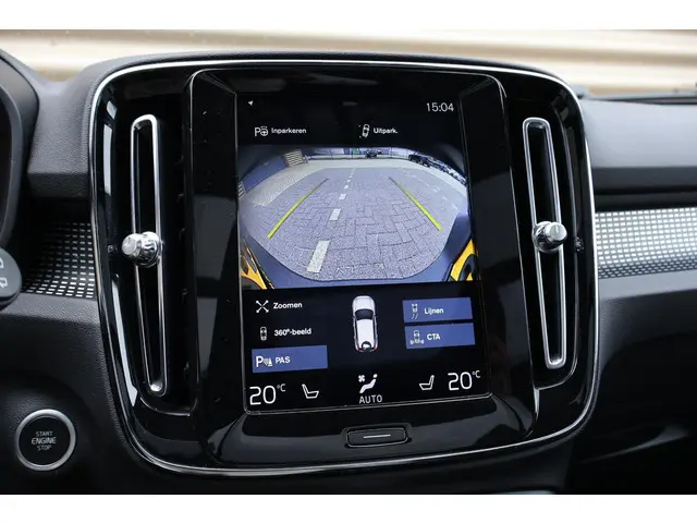 Volvo XC40 T5 Recharge R-Design 2020 Hybride Benzine 42