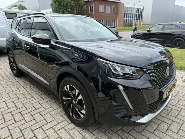 Peugeot 2008 1.2 PureTech Allure Pack 2022 Benzine 6