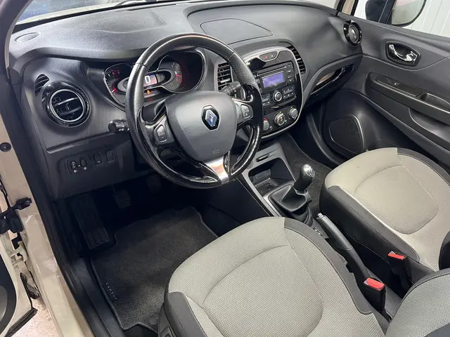 Renault Captur 0.9 TCe Expression 2016 Benzine 5