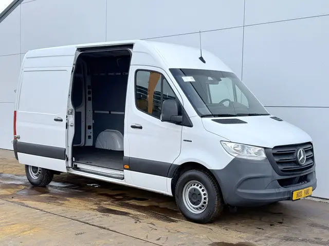Mercedes-Benz eSprinter 112 2022 Elektrisch 5