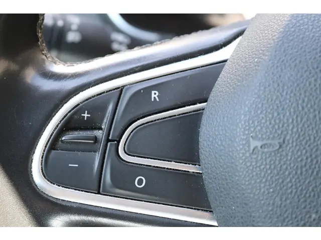 Renault Mégane Estate 1.3 TCe 140pk Bose 2019 Benzine 29