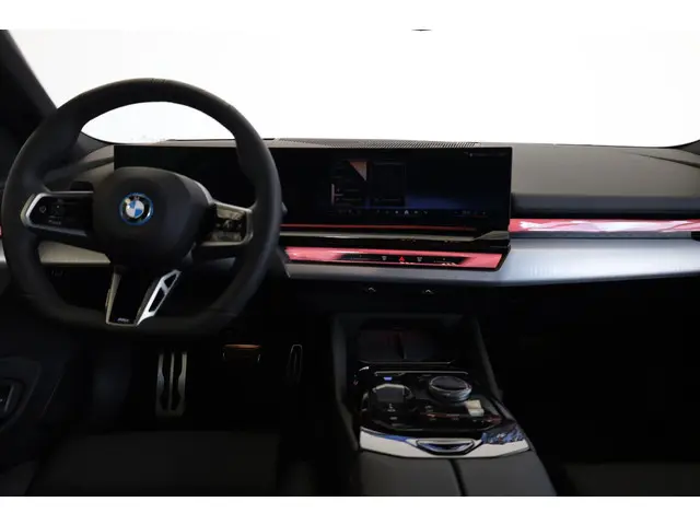 BMW i5 eDrive40 2025 Elektrisch 10