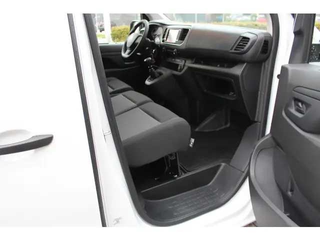 Citroën Jumpy 2.0 BlueHDI L2 2024 Diesel 8