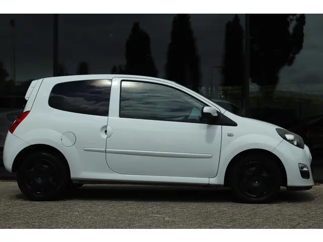 Renault Twingo 1.2 16V COLLECTION 2012 Benzine 8