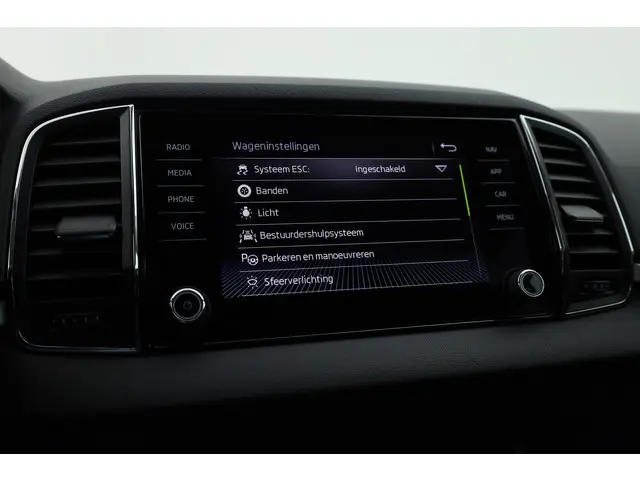 Škoda Karoq 1.5 TSI ACT DSG 2019 Benzine 17