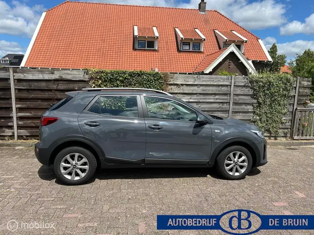 Kia Stonic 1.0 T-GDi MHEV DynamicLine 2022 Benzine 3