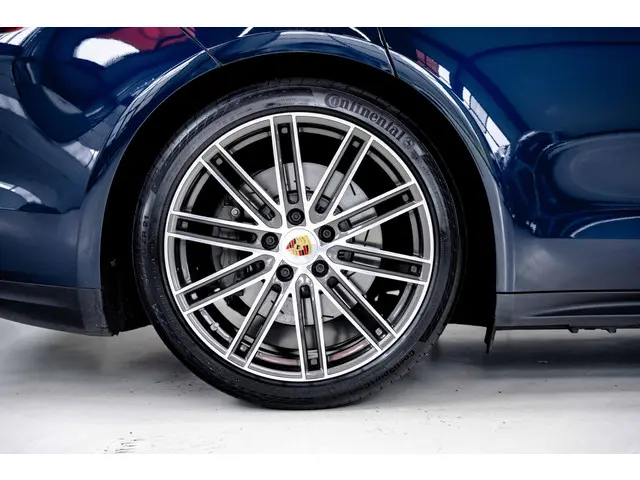 Porsche Panamera Sport Turismo 2.9 4S 2018 Benzine 9