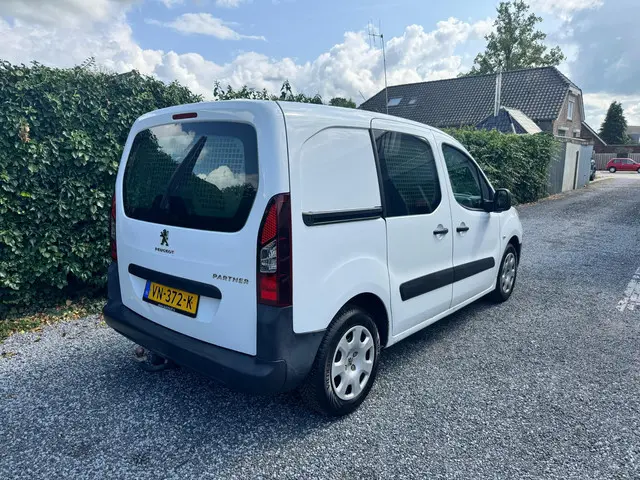 Peugeot Partner 122 1.6 HDI L1 XT Profit + 2015 Diesel 3