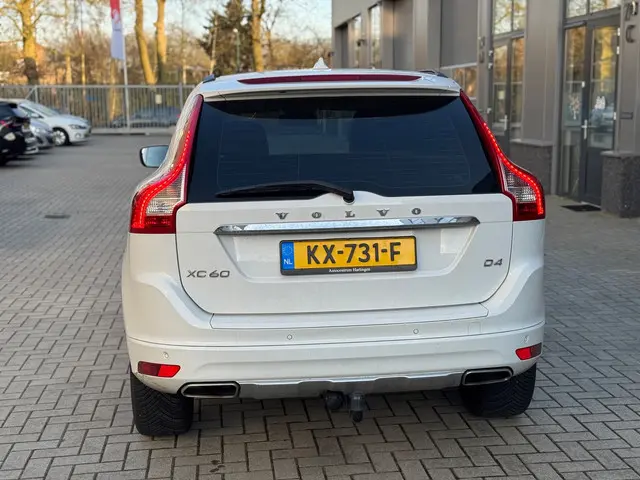 Volvo XC60 2.0 D4 FWD Momentum 2015 Diesel 20