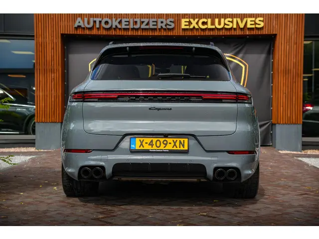 Porsche Cayenne 3.0 E-Hybrid 2024 Hybride Benzine 9