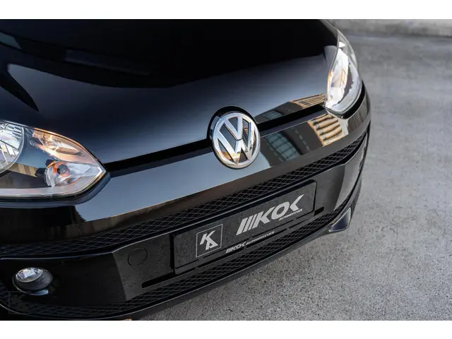 Volkswagen up! 1.0 2014 | CUP Up! | Pano | Lage KM 2014 Benzine 40