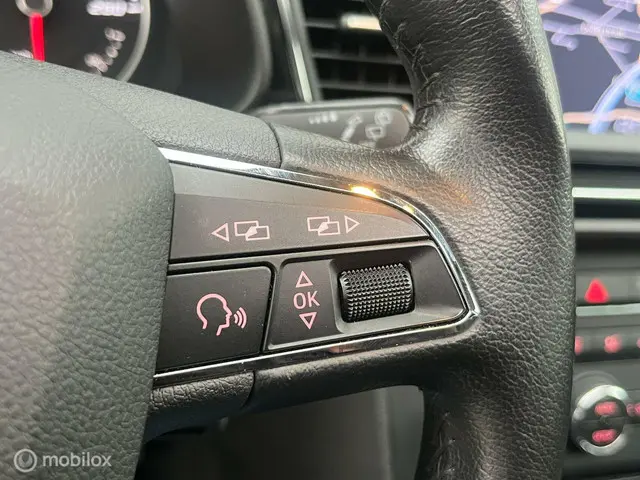 SEAT Leon FR TSI/DSG/PANO/LED/ 2013 Benzine 22