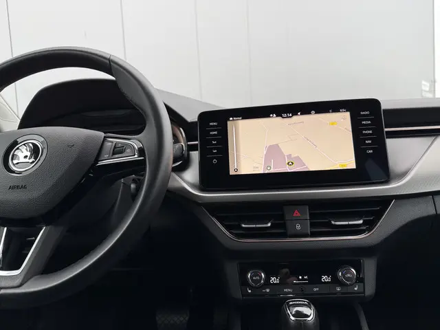 Škoda Kamiq 1.0 TSI 116pk DSG Style 2020 Benzine 31