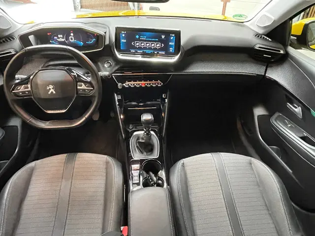 Peugeot 208 1.2 Turbo Allure 102 PK 2020 Benzine 15