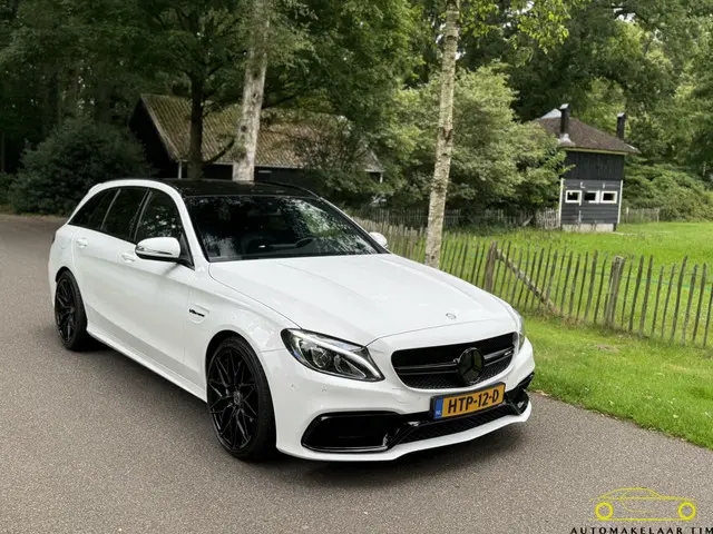 Mercedes-Benz C-Klasse Estate AMG 63 2016 Benzine 55