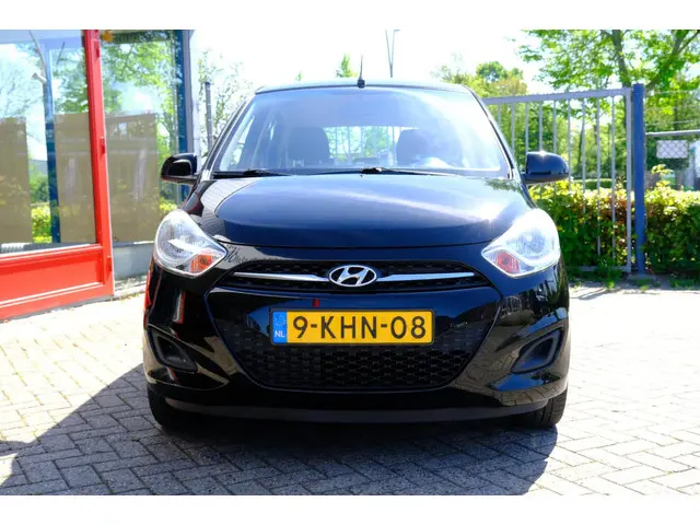 Hyundai i10 1.0 i-Drive 5-drs Elektr. ramen 2013 Benzine 7