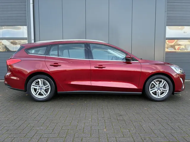 Ford Focus Wagon HELAAS VERKOCHT!!! 2019 Benzine 4